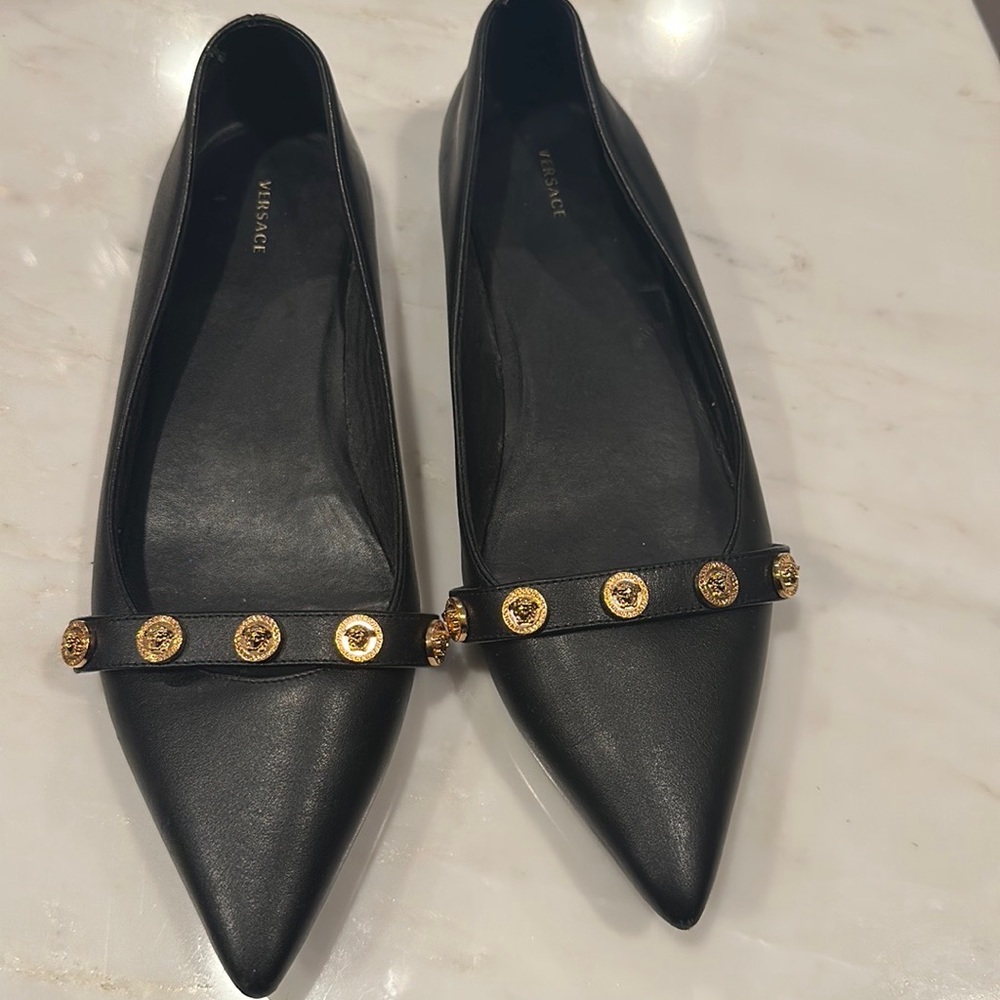 Versace flats Size 38 1/2